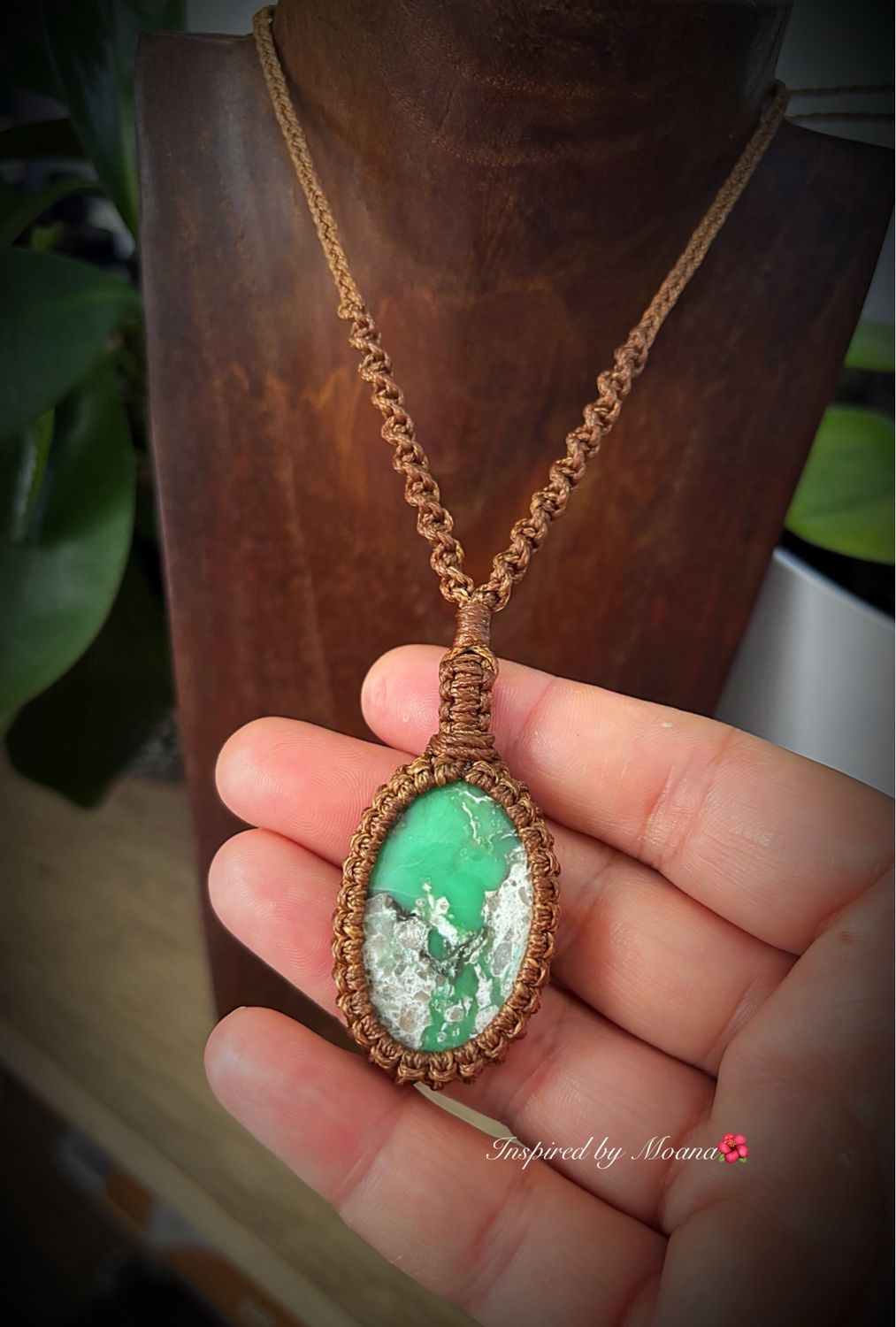 Lucin Varisite Pendant