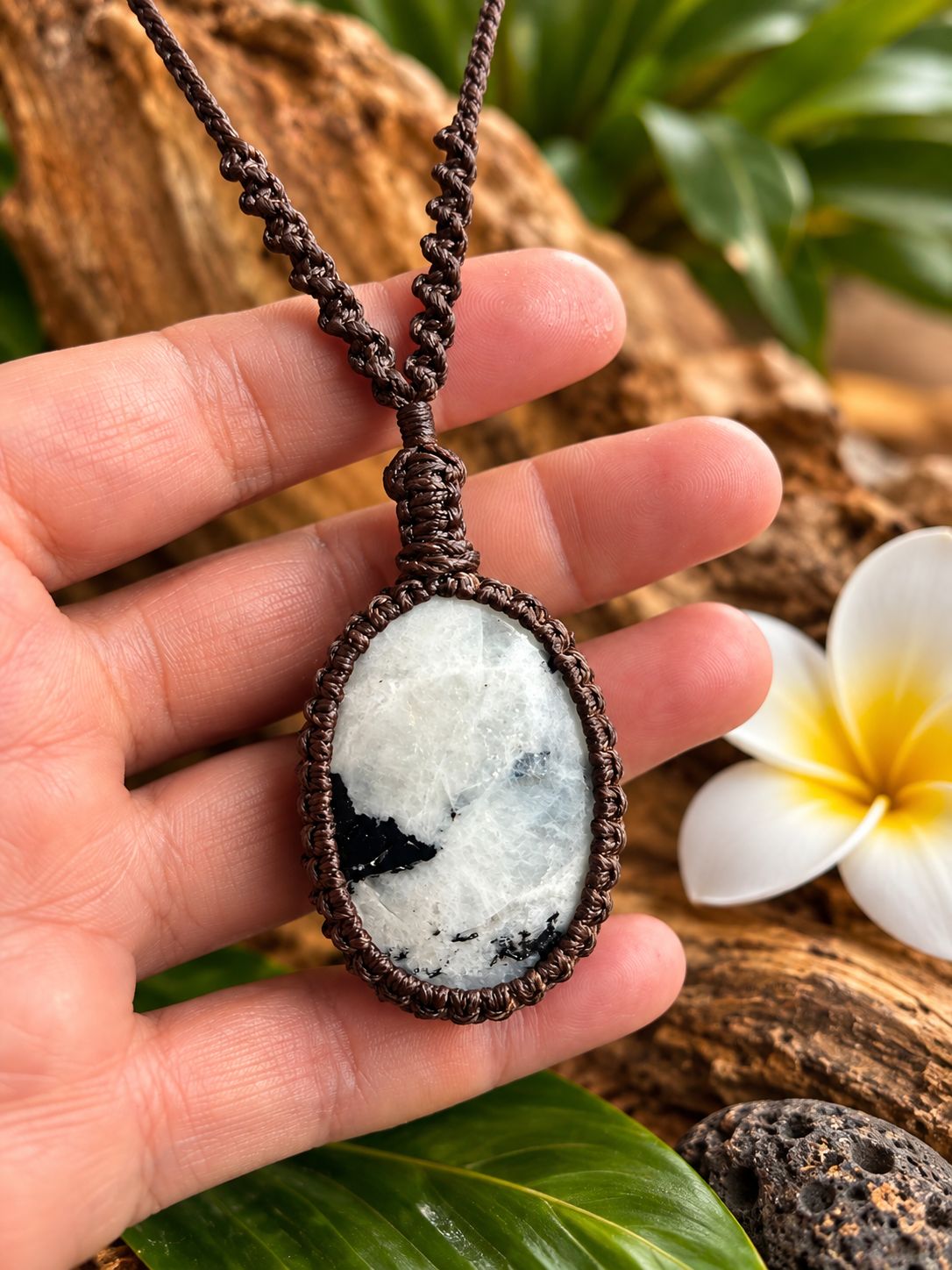 Moonstone Pendant Moonstone Pendant