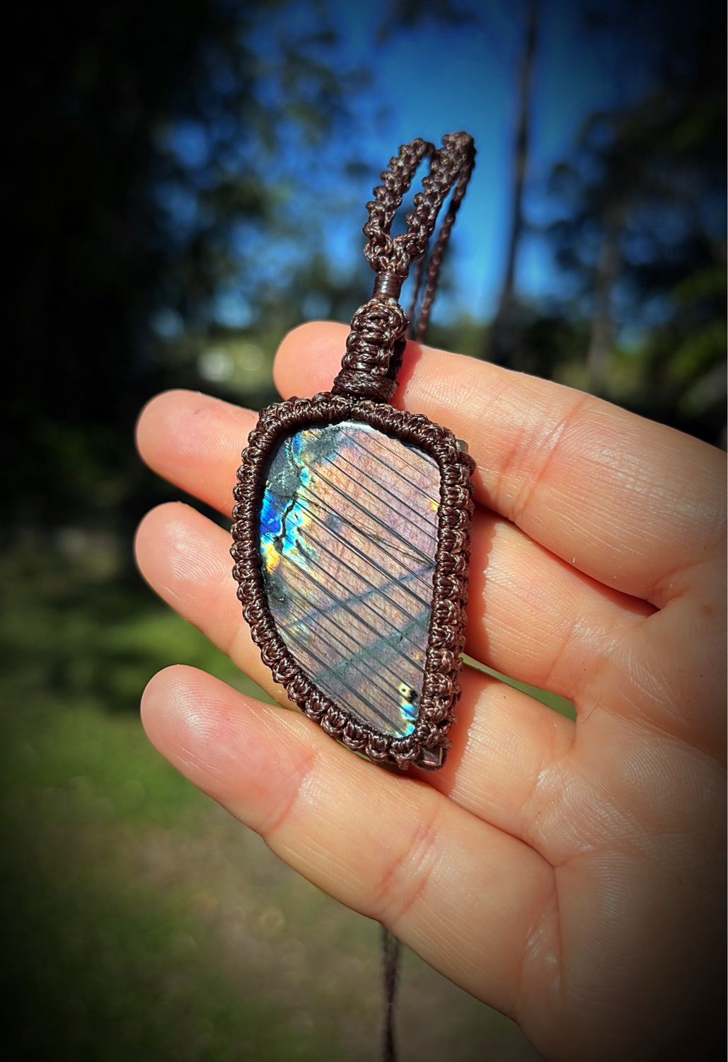 Flashy Labradorite Pendant