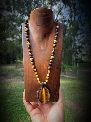 Tiger’s Eye & Honey Tiger’s Eye Half Mala