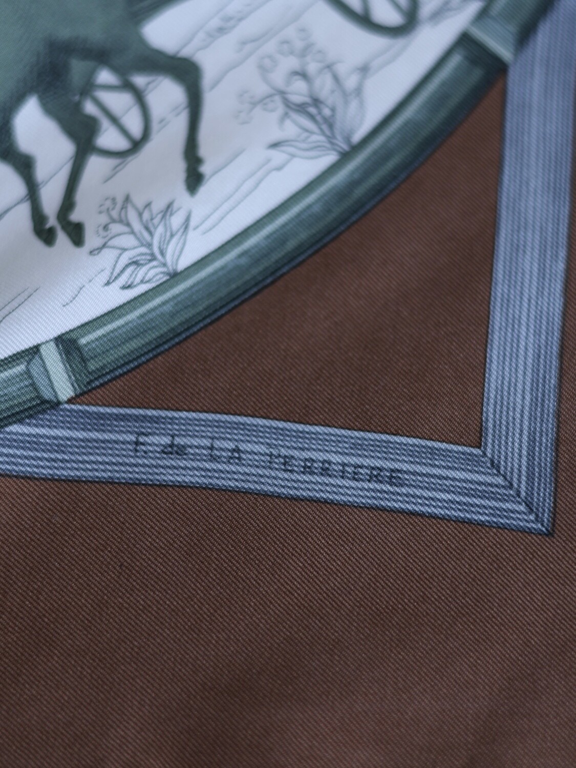 HERMÈS VOITURES DE DAMES SCARF