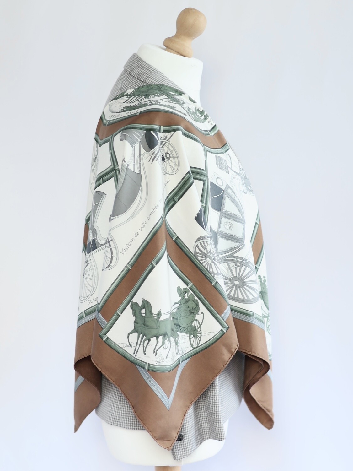 HERMÈS VOITURES DE DAMES SCARF