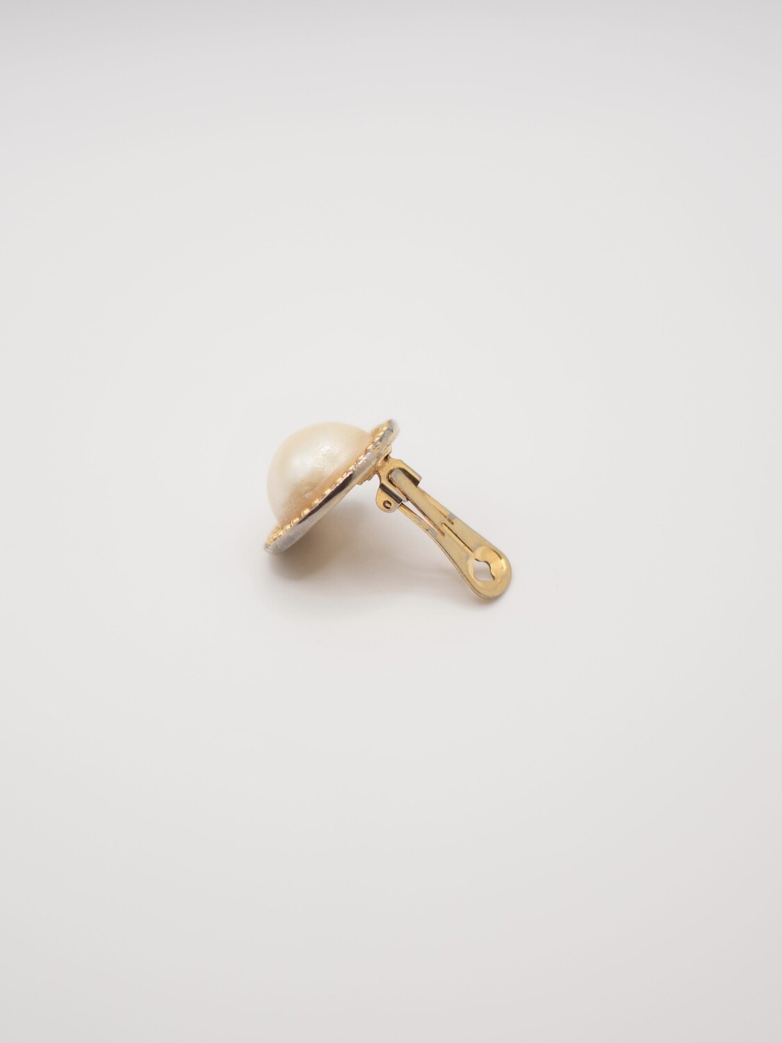 PEARL LARGE EARRINGS