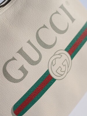 GUCCI LOGO POUCH