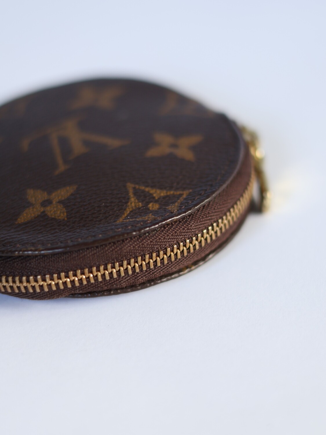 LOUIS VUITTON COIN PURSE