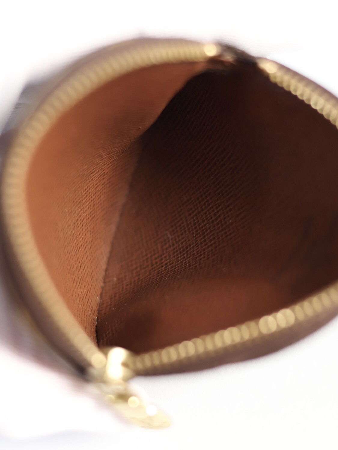 LOUIS VUITTON COIN PURSE