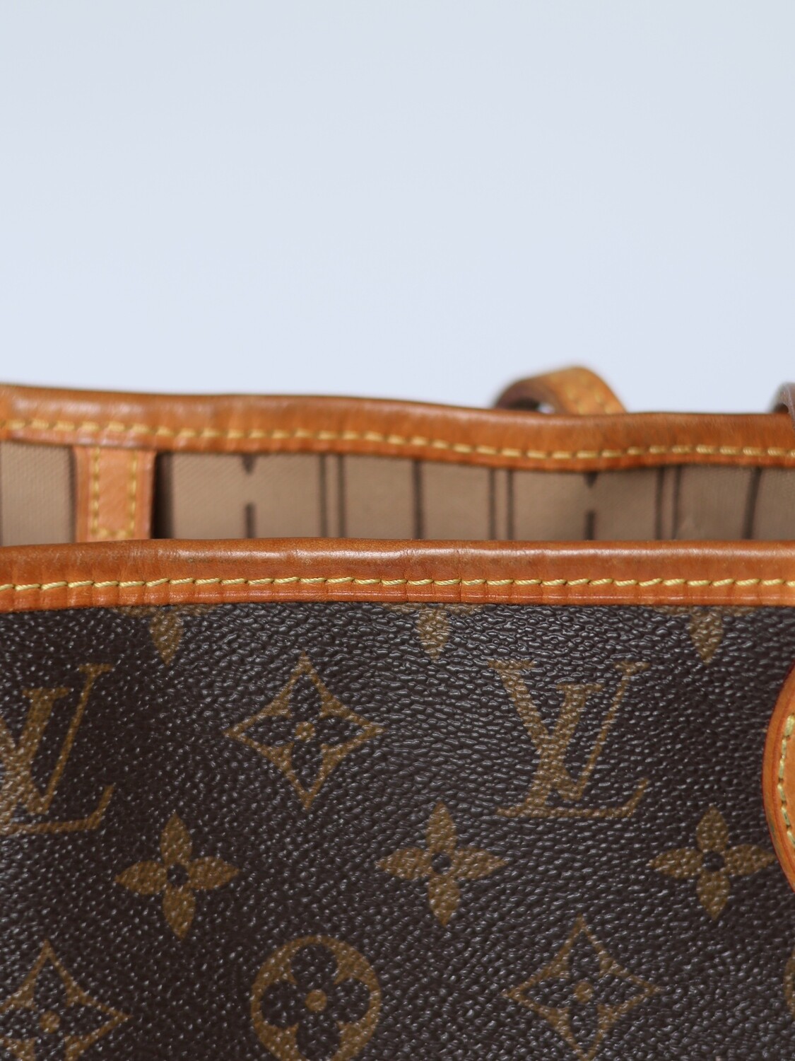 LOUIS VUITTON NEVERFULL BAG