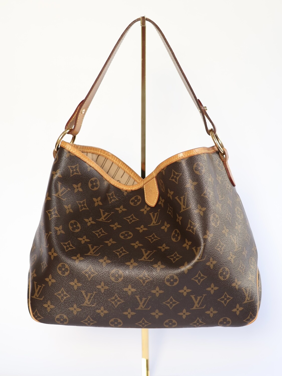 LOUIS VUITTON HOBO BAG