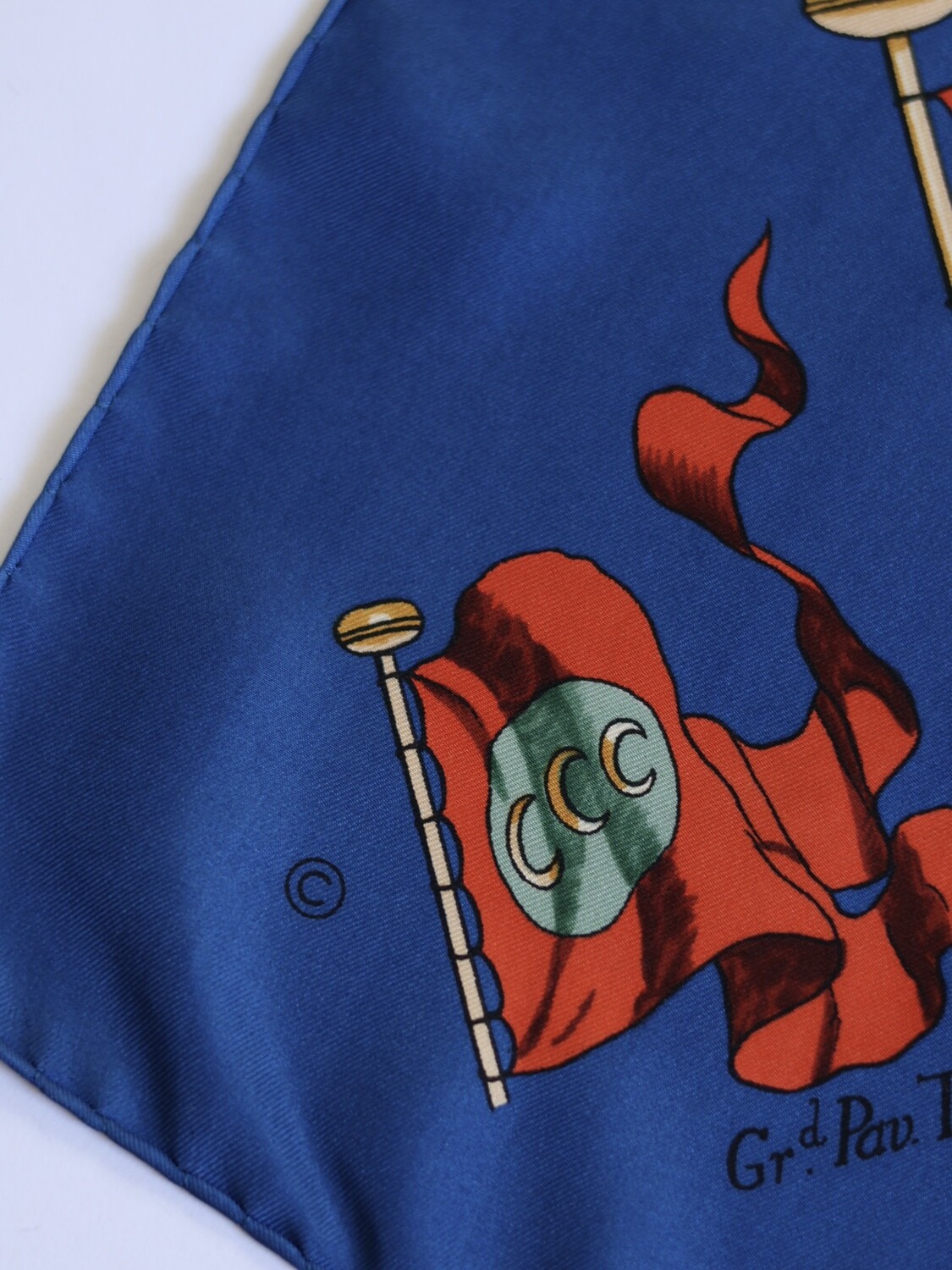 HERMÈS PAVOIS SILK SCARF