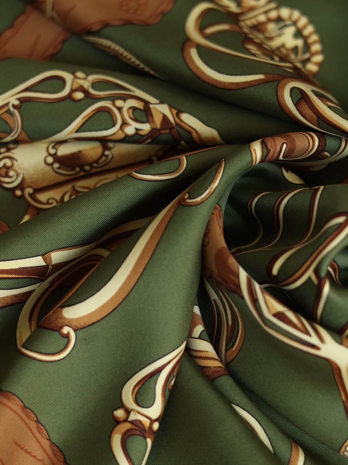 HERMÈS PROFILÉ SCARF