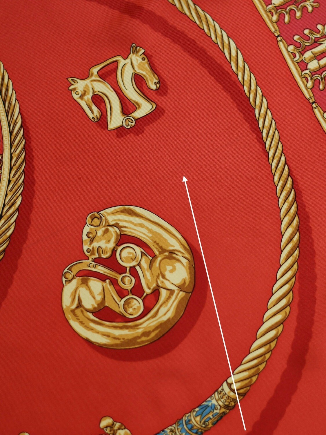 HERMÈS LES CAVALIERS D'OR SCARF