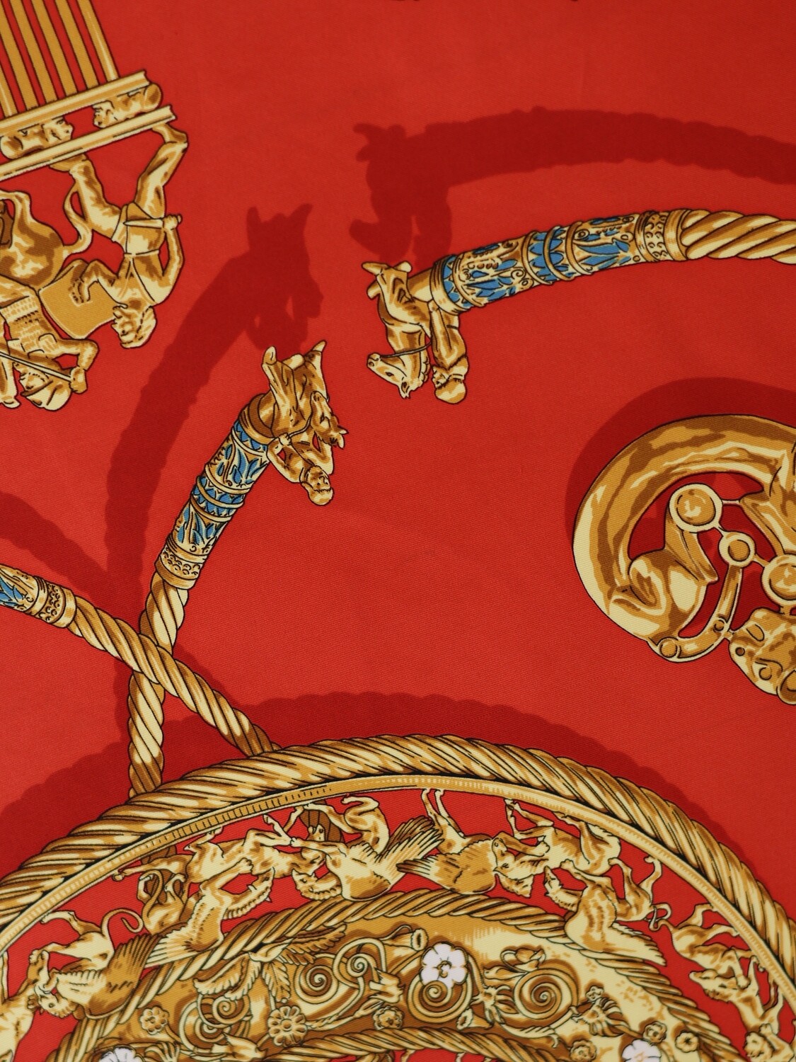 HERMÈS LES CAVALIERS D'OR SCARF