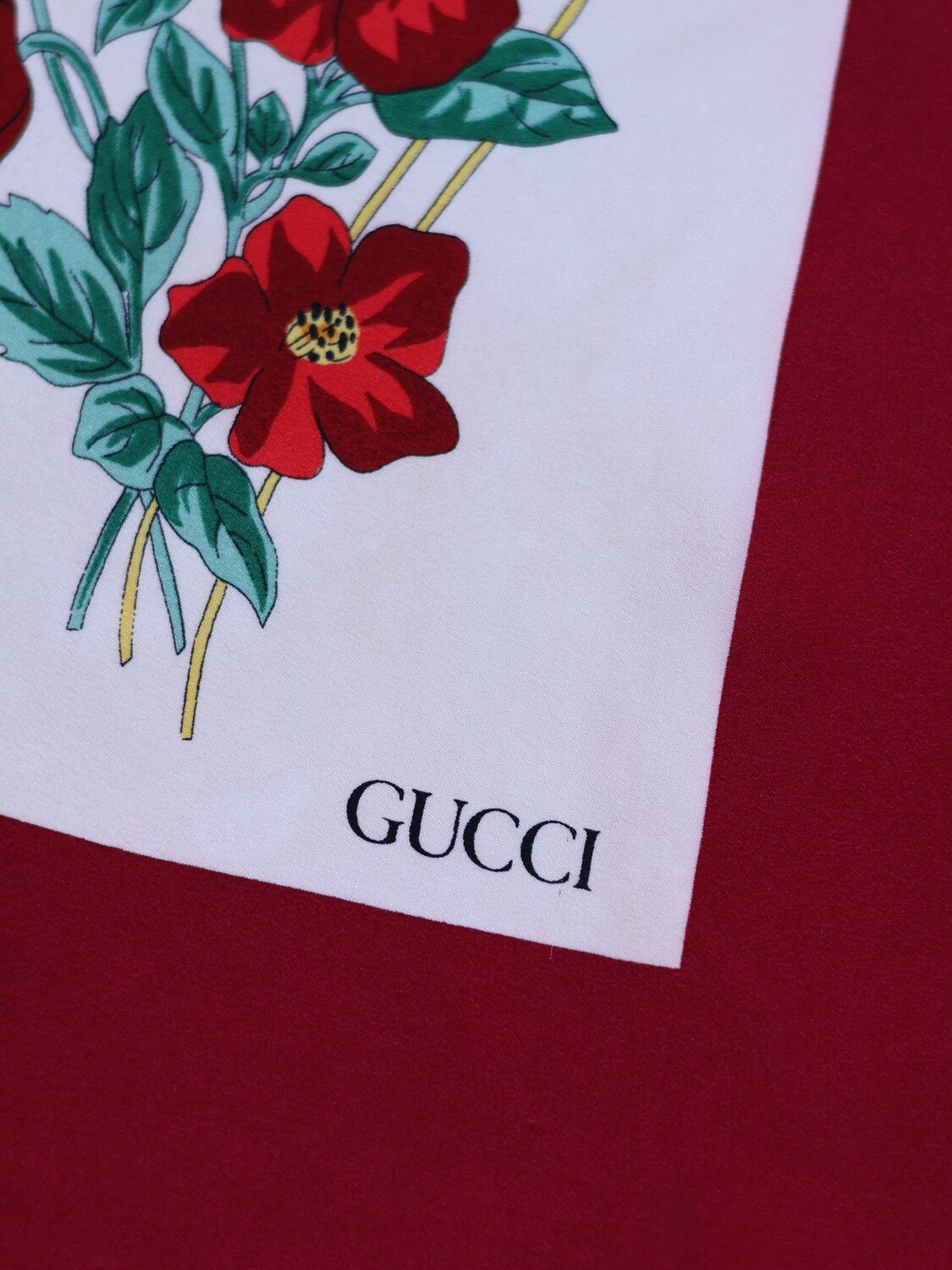 GUCCI FLORA SCARF