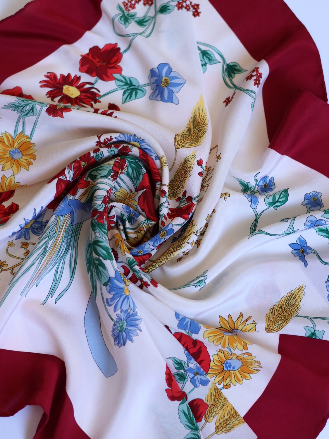 GUCCI FLORA SCARF