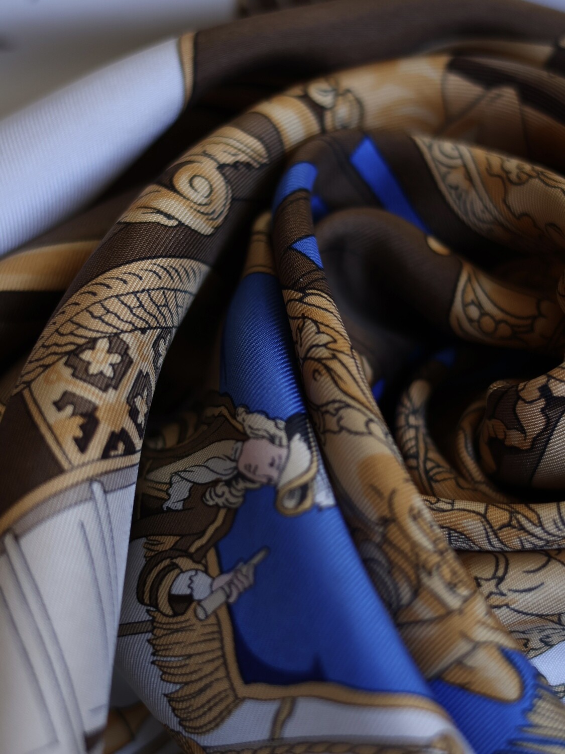 HERMÈS LA REALE SCARF