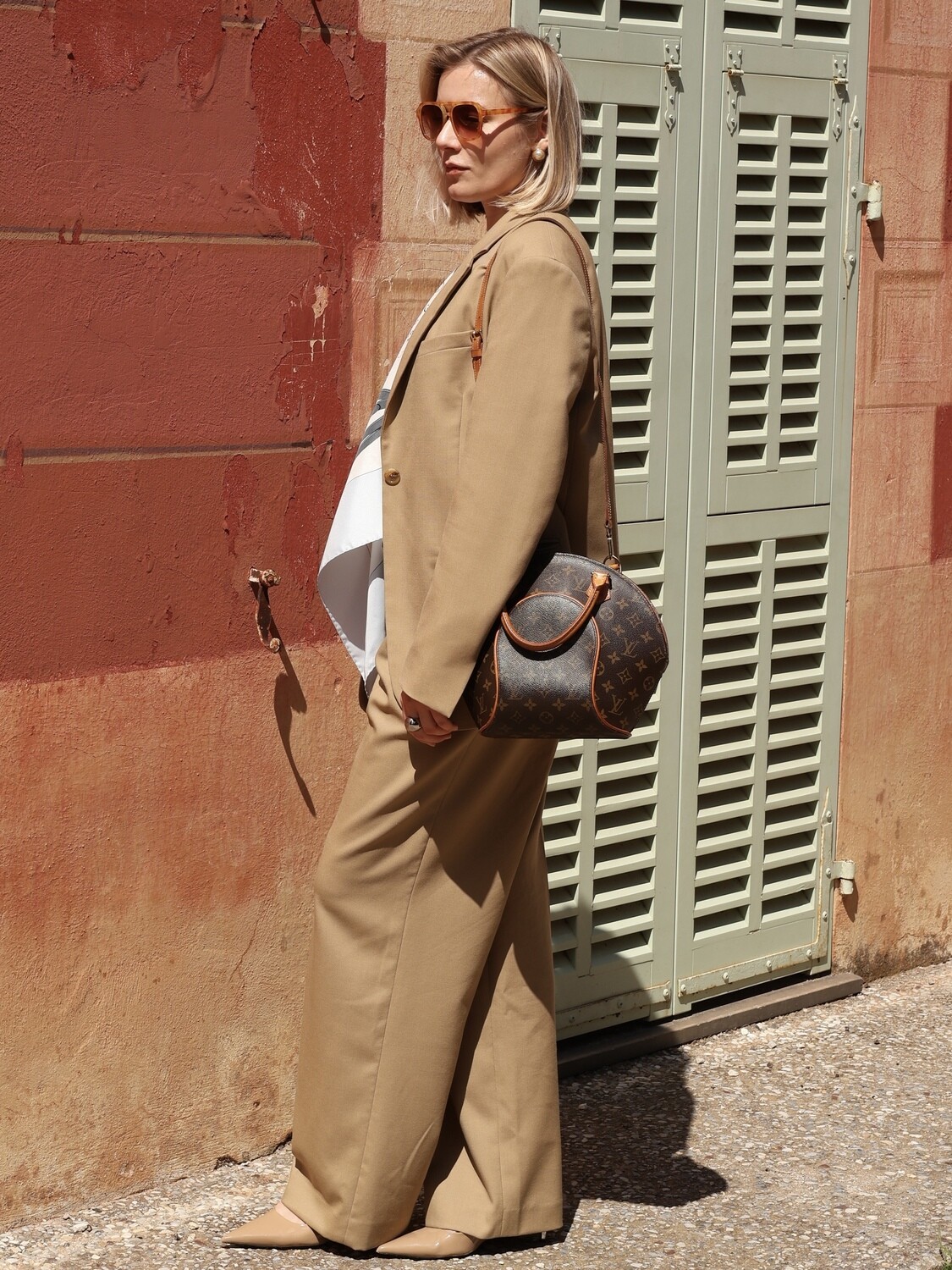 LOUIS VUITTON ELLIPSE BAG