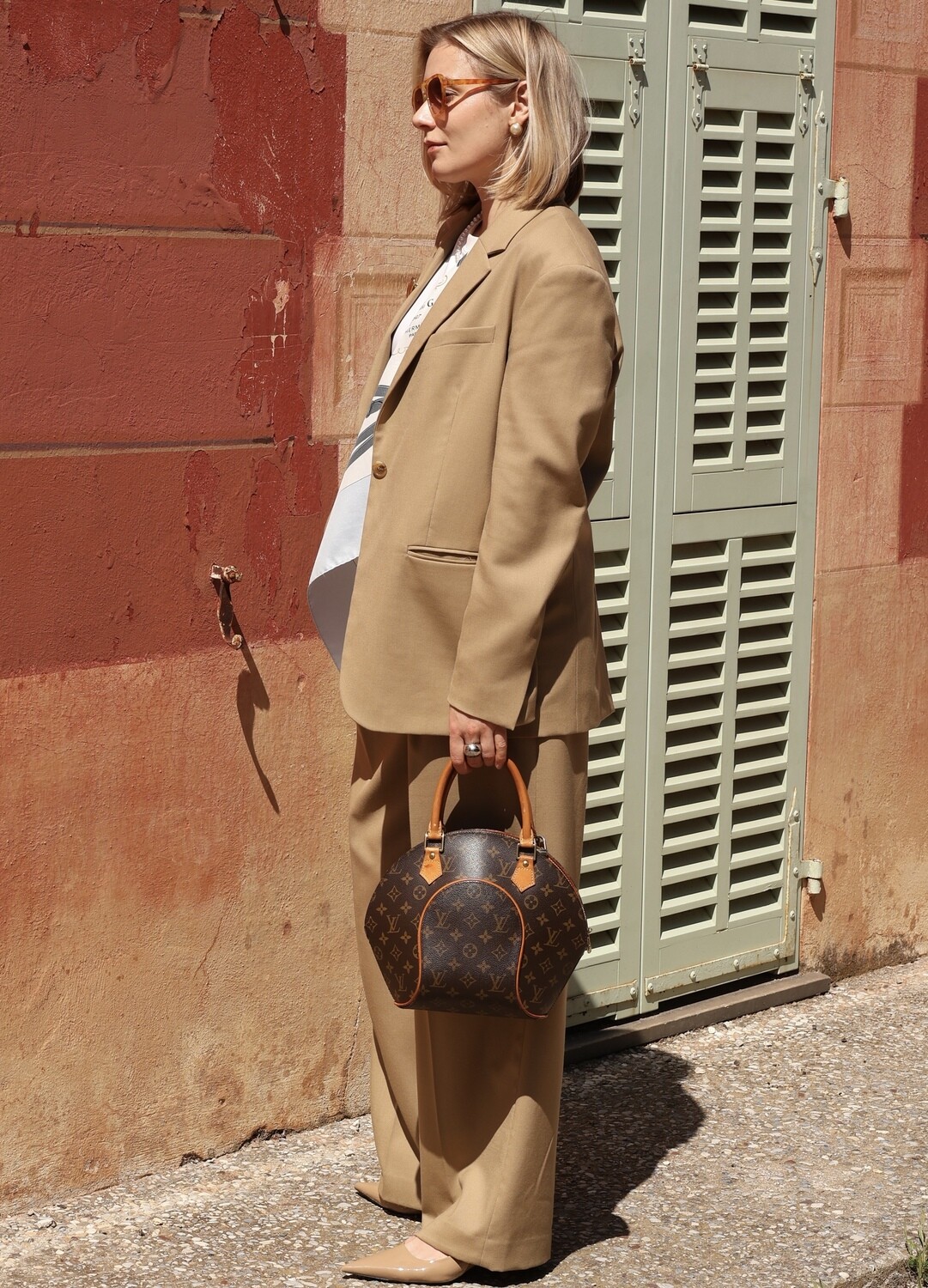 LOUIS VUITTON ELLIPSE BAG