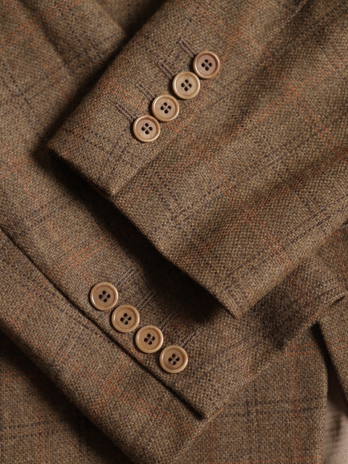 BROWN BLAZER