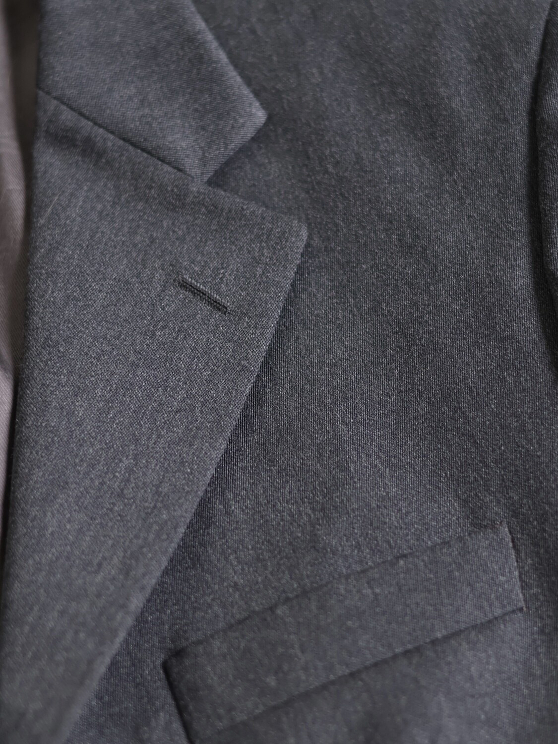 GREY BLAZER