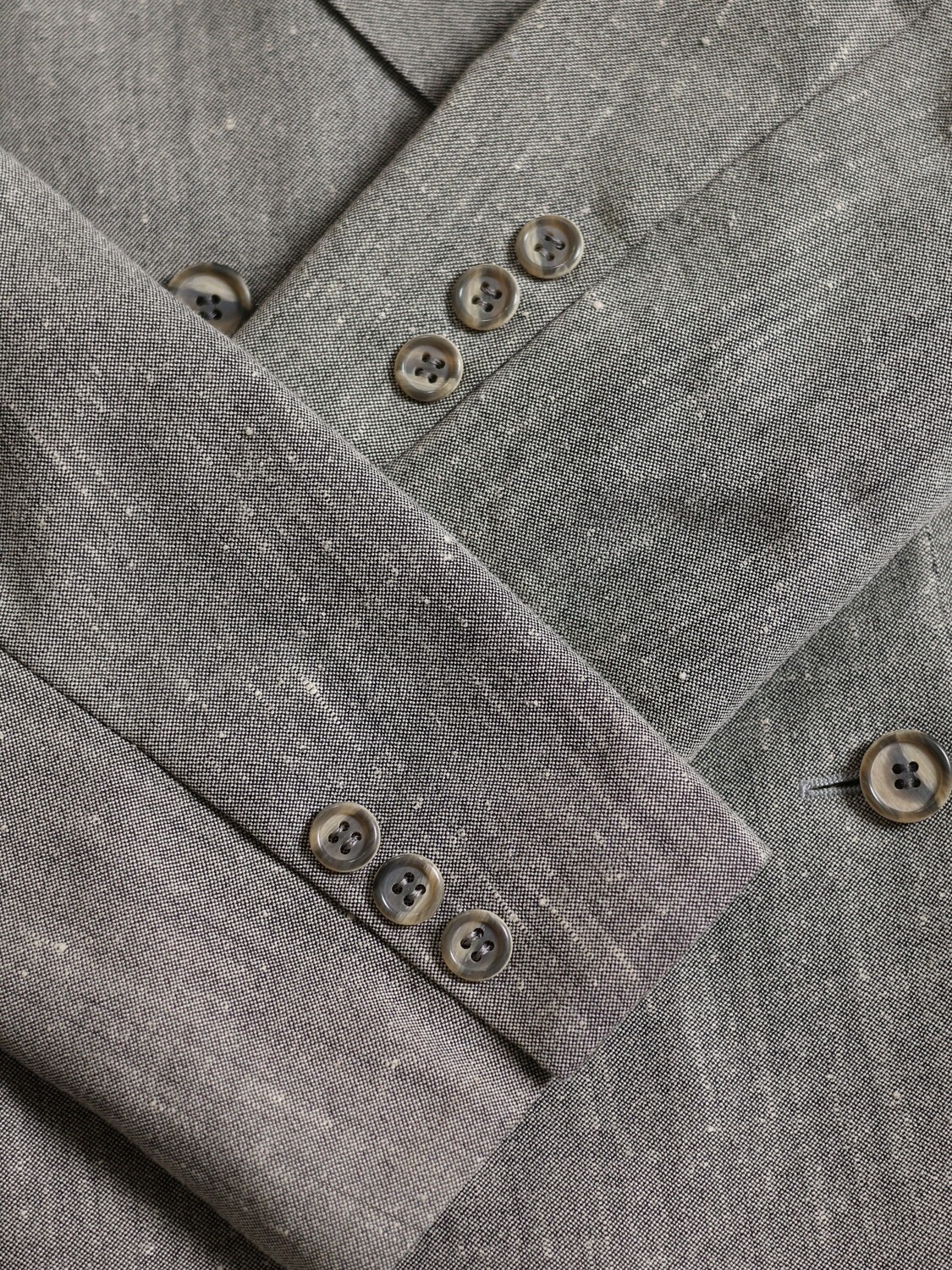 LINEN BLAZER