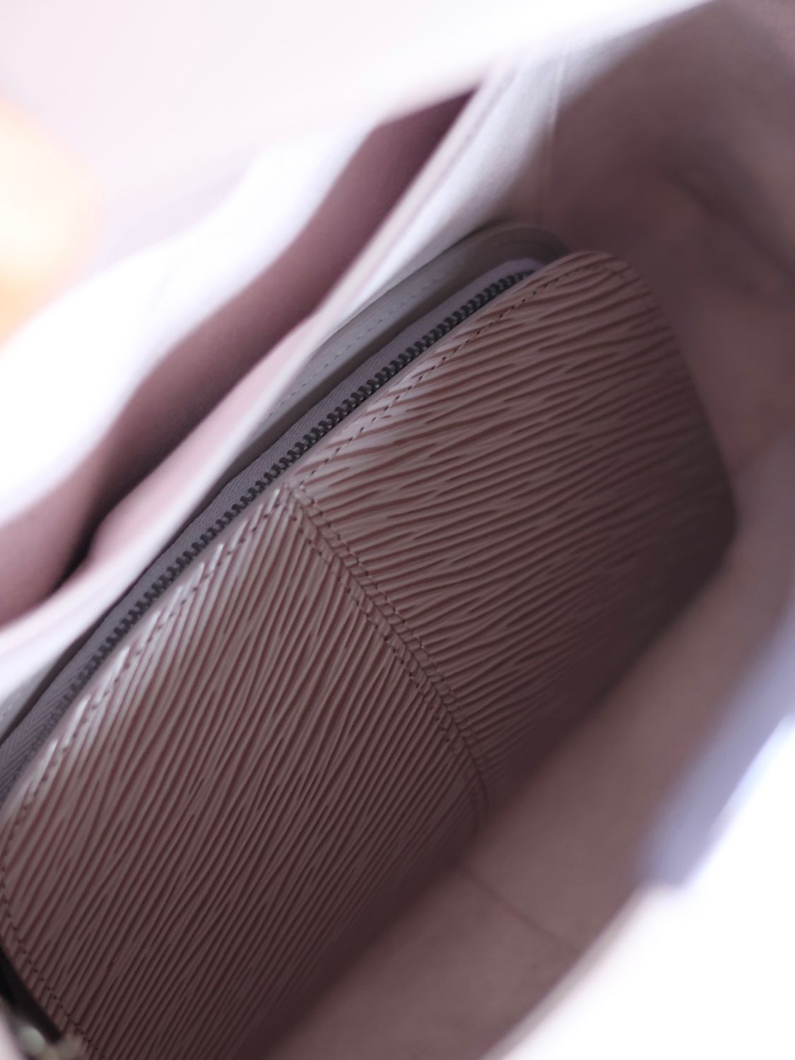 Louis Vuitton Epi Leather Bag