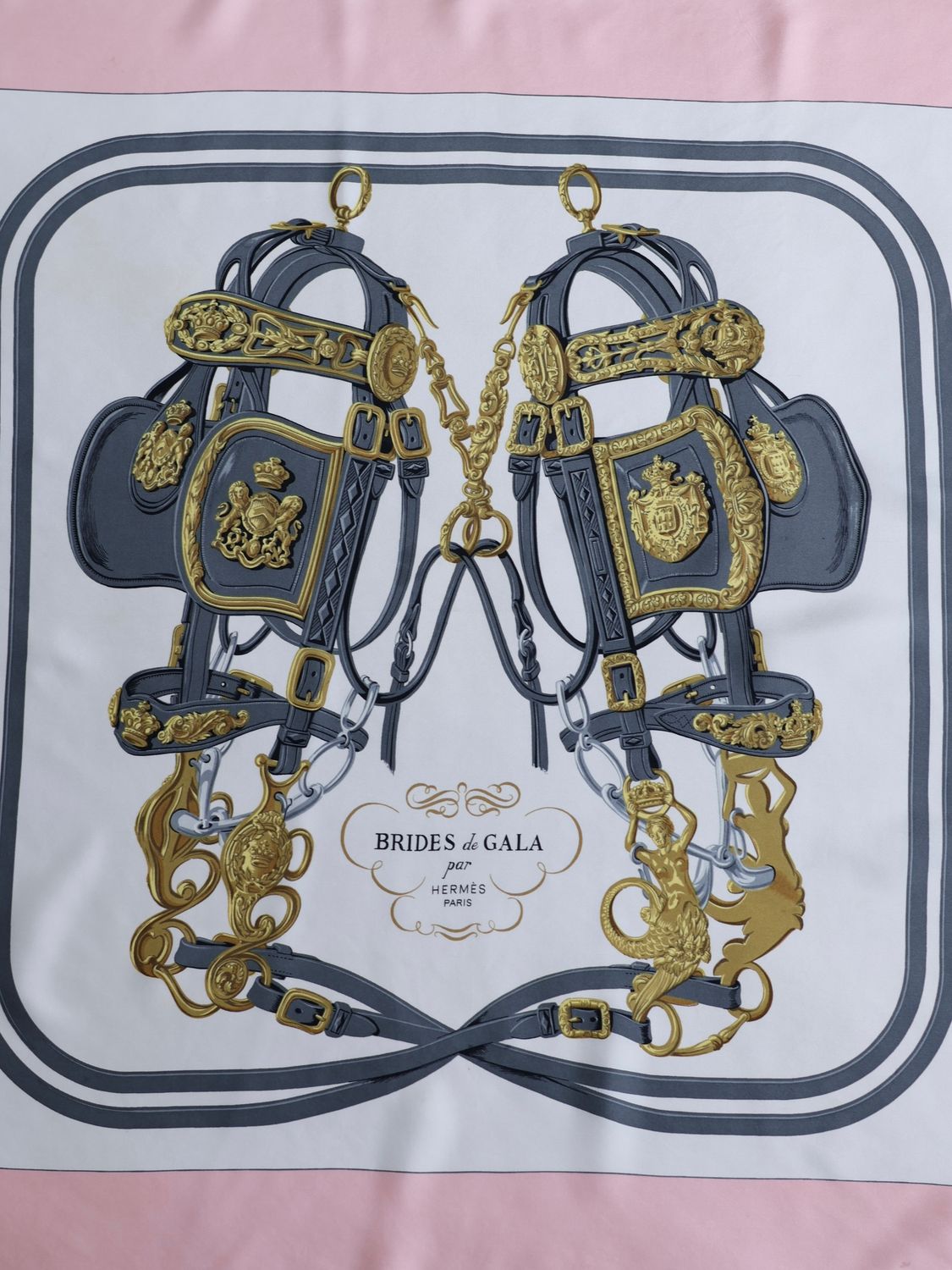 HERMÈS BRIDES DE GALA PINK SCARF