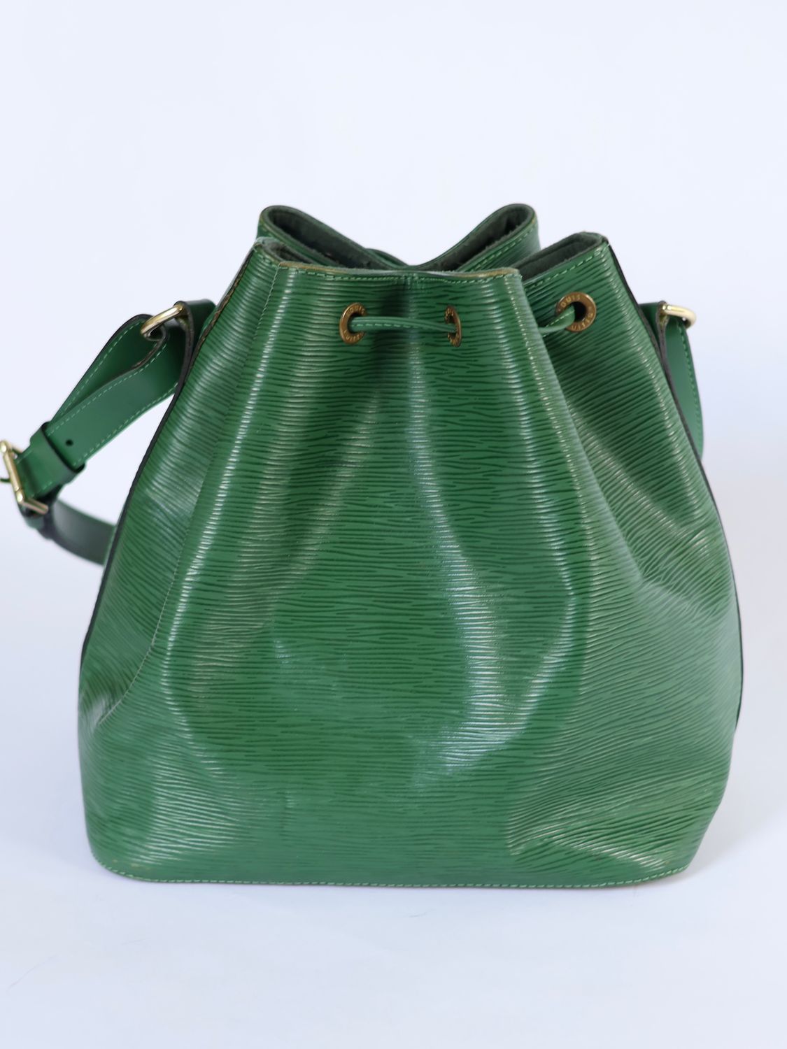 Louis Vuitton Noé Green Bag
