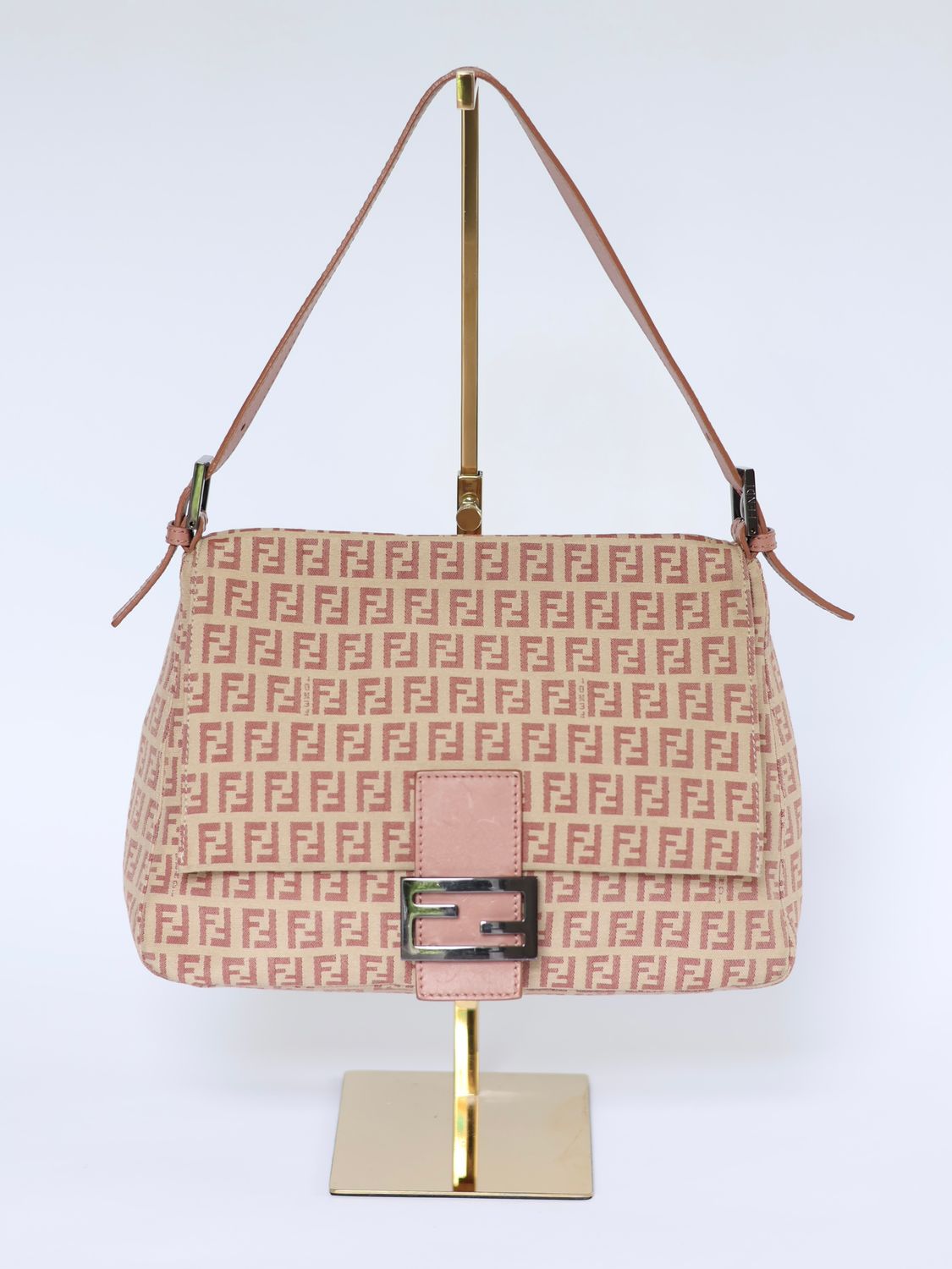 FENDI BAGUETTE BAG