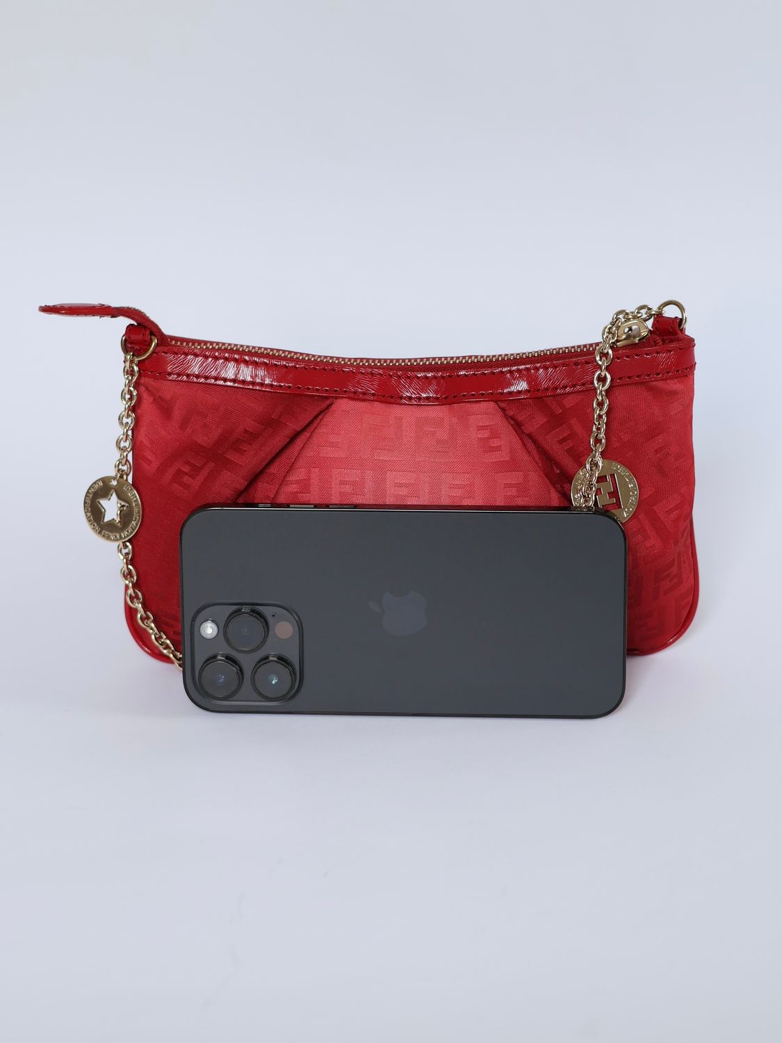 FENDI POUCH BAGUETTE