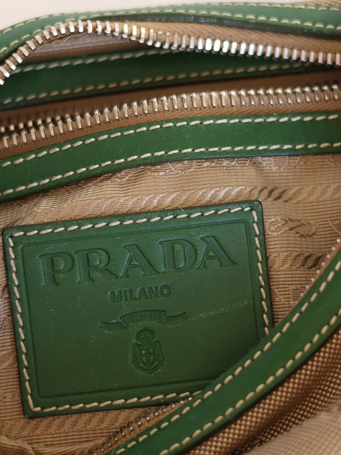 PRADA BAGUETTE
