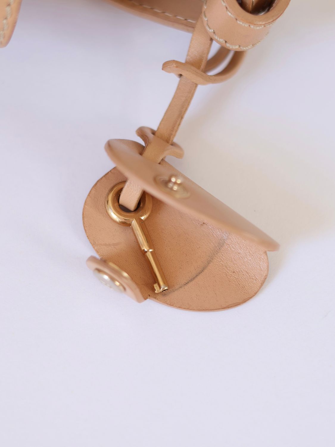 FENDI TUC BAGUETTE SHOULDER BAG