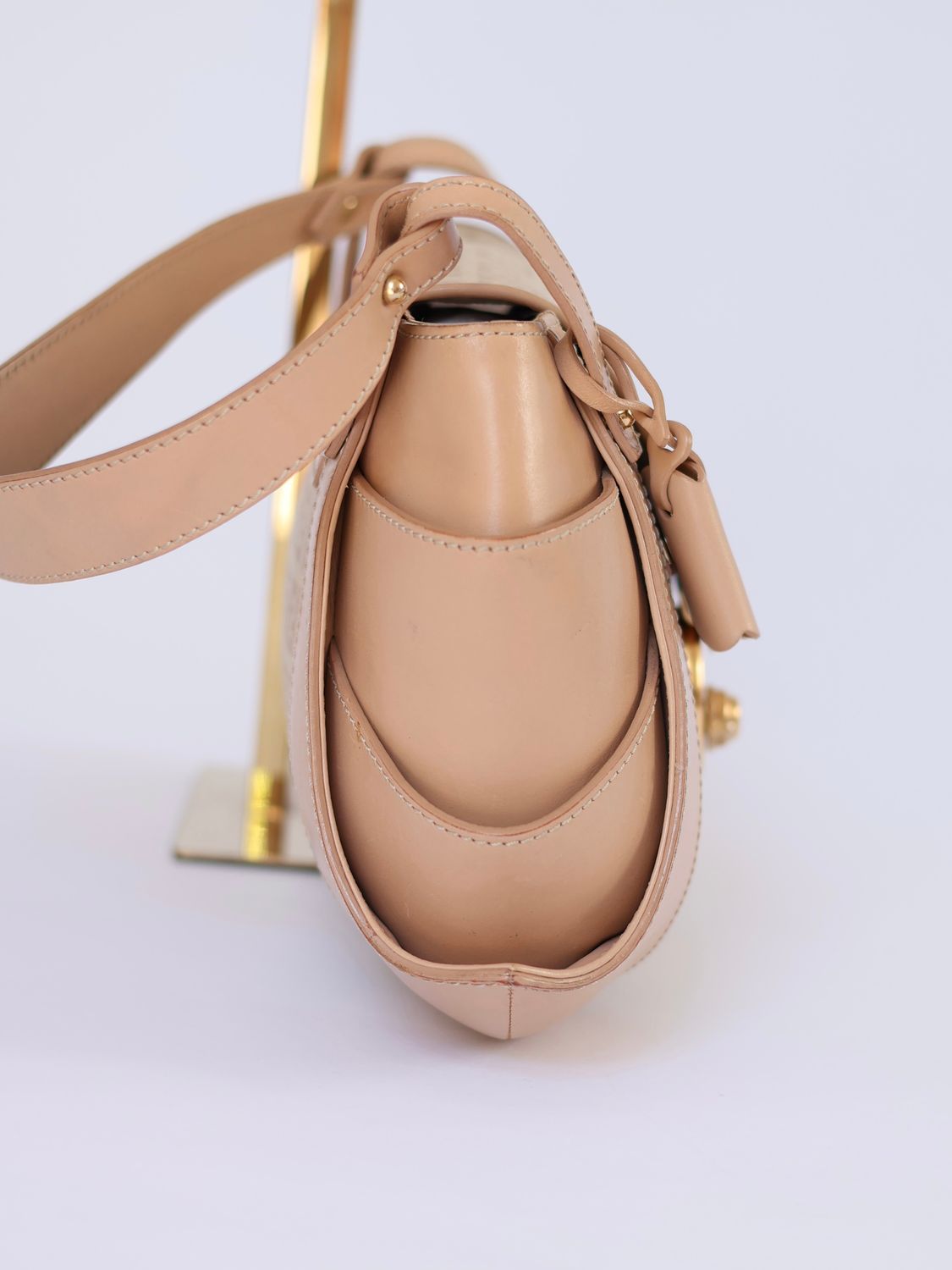 FENDI TUC BAGUETTE SHOULDER BAG