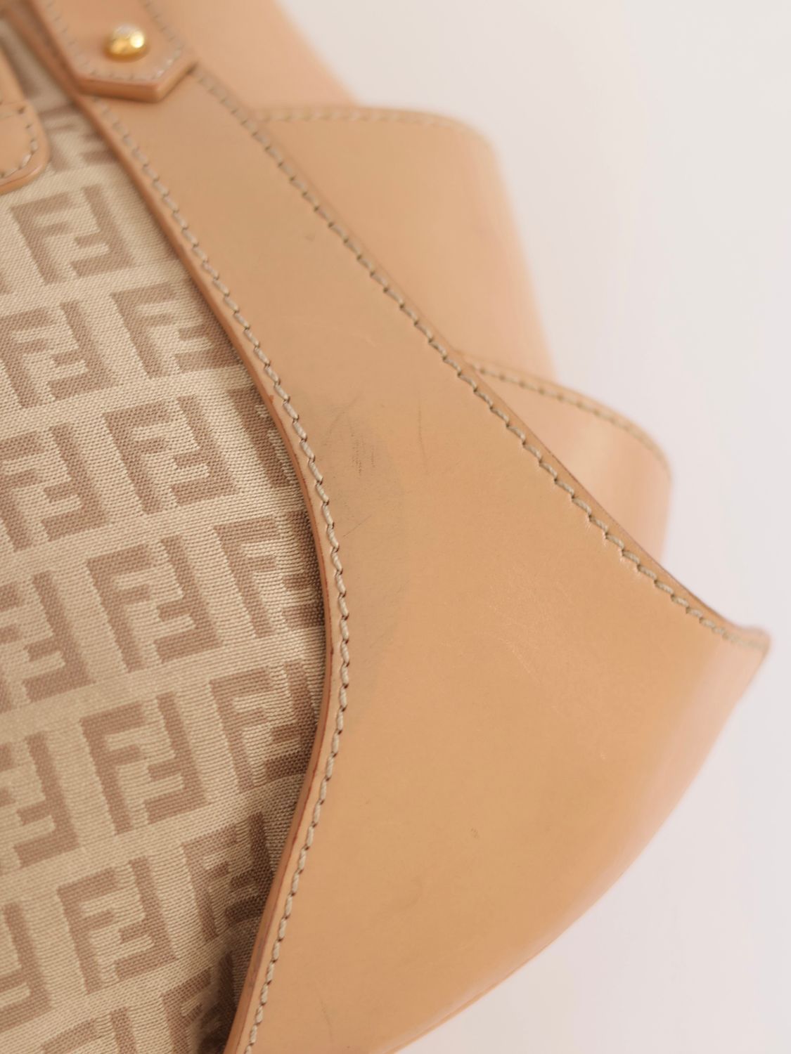FENDI TUC BAGUETTE SHOULDER BAG