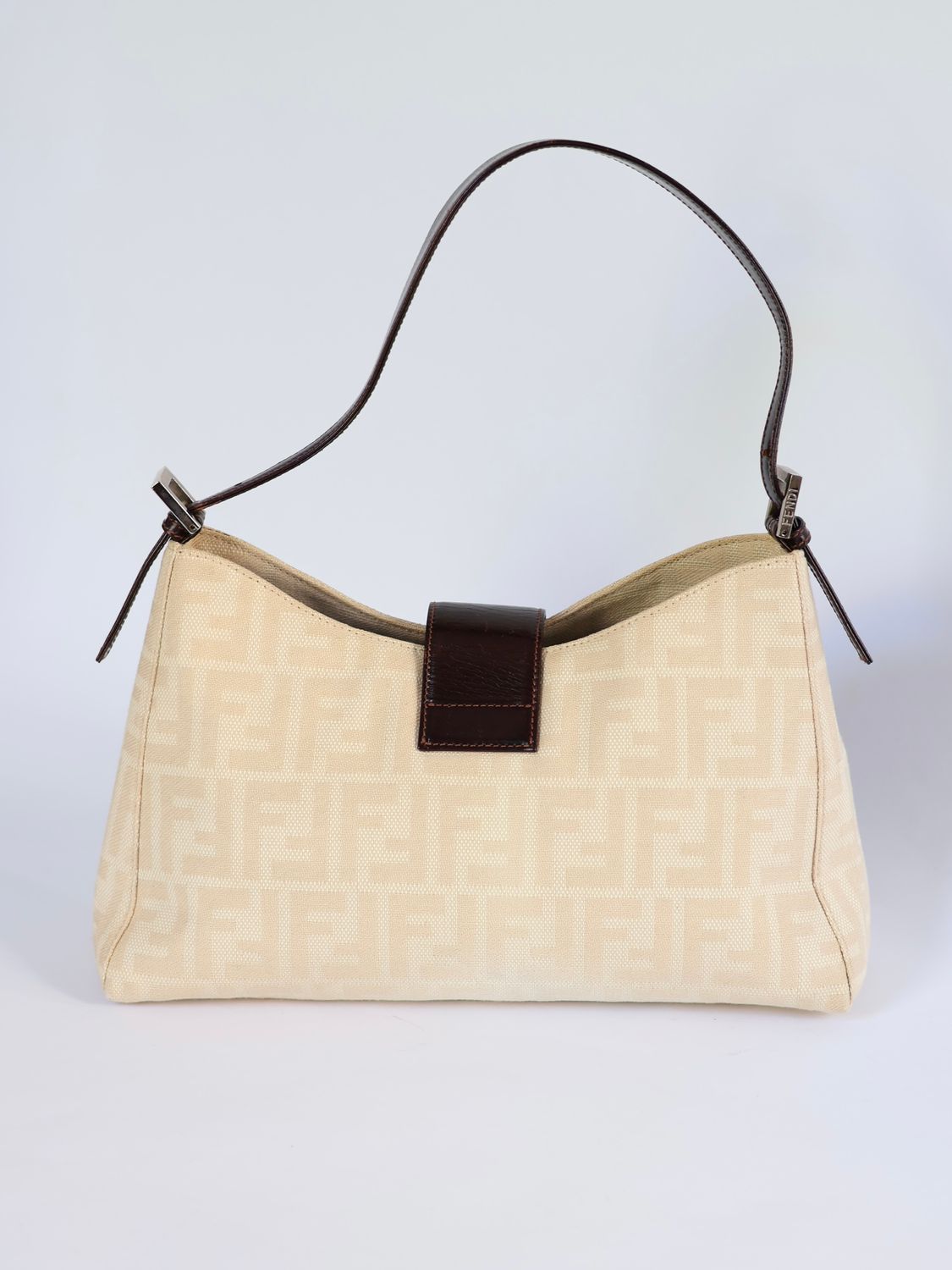 FENDI MAMMA BAGUETTE