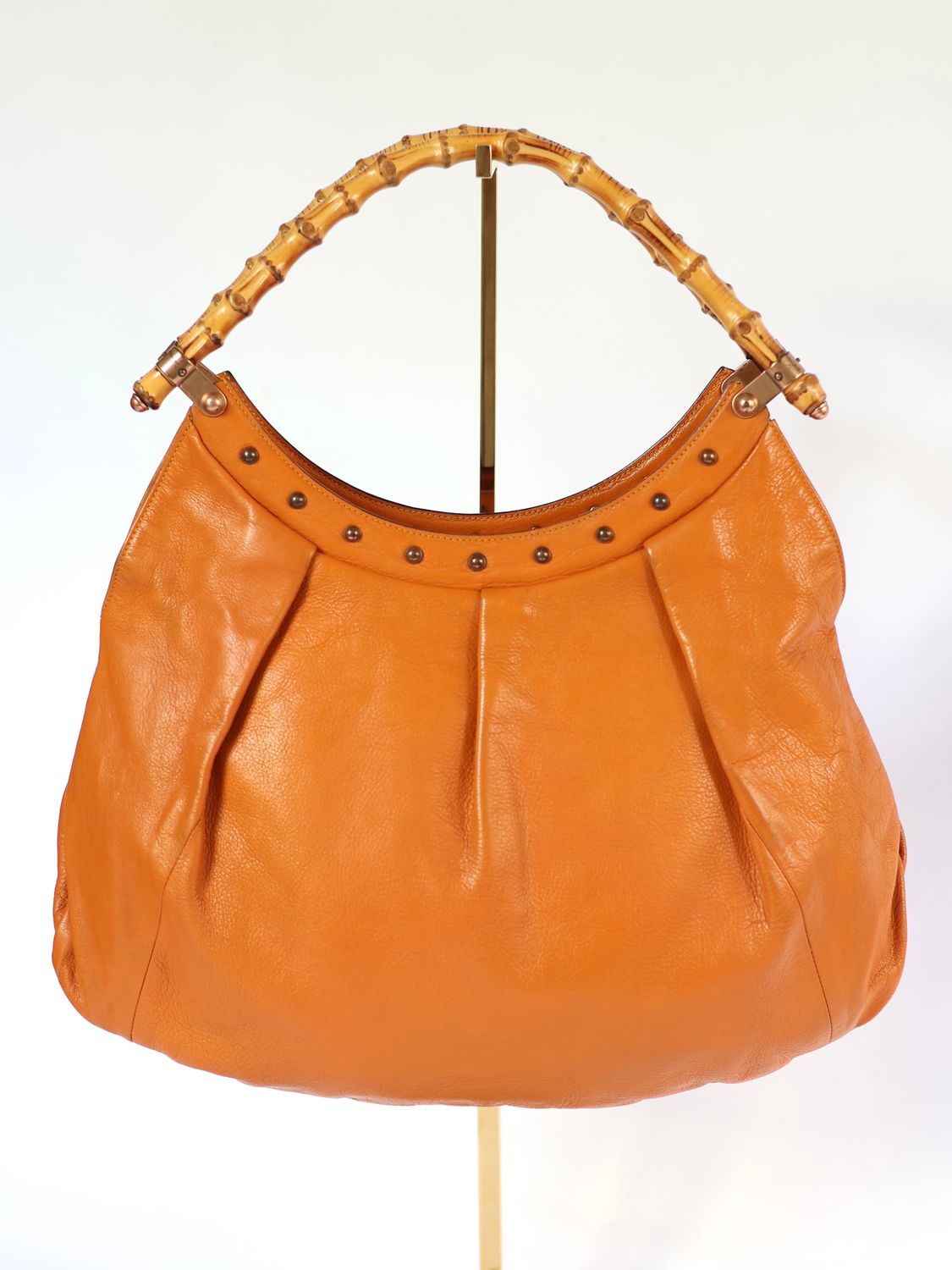 USED SHOULDER BAG