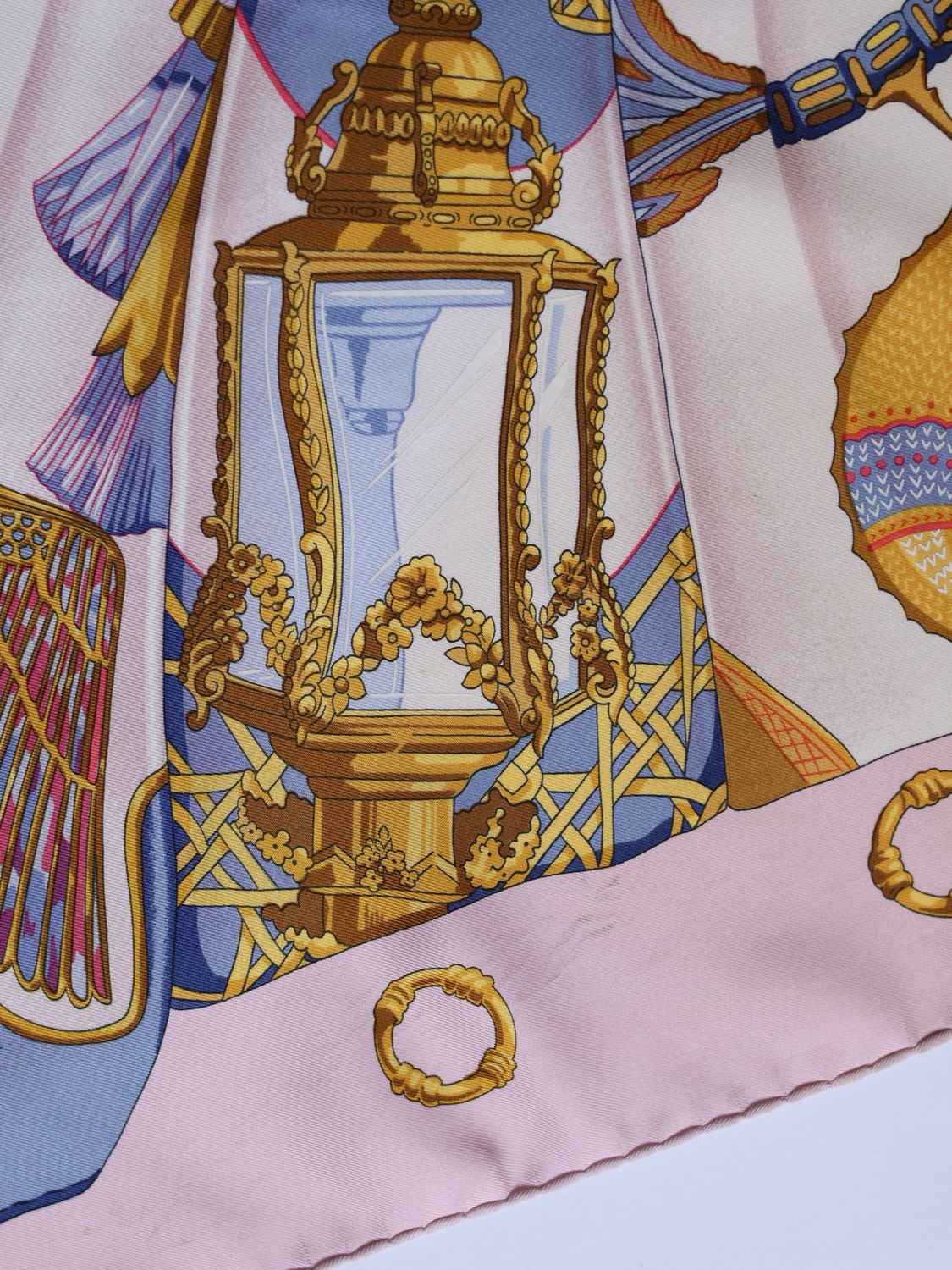 HERMÈS SOLEIL DE SOIE SCARF