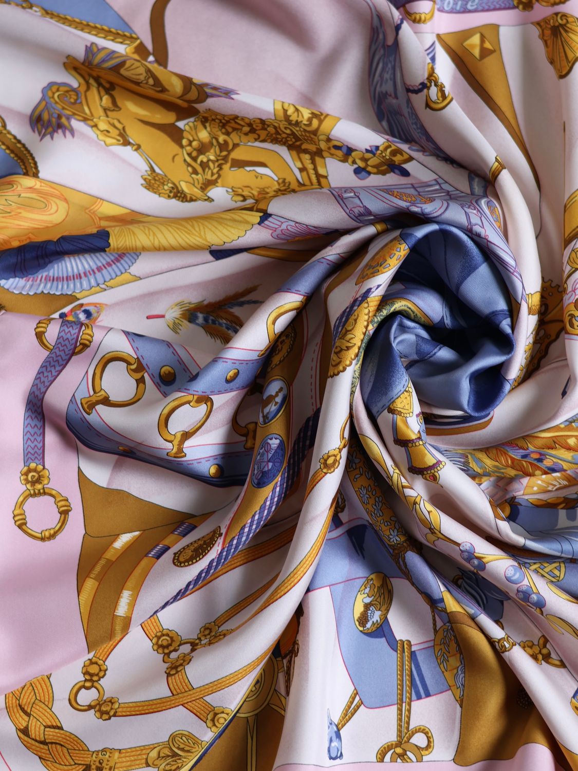 HERMÈS SOLEIL DE SOIE SCARF