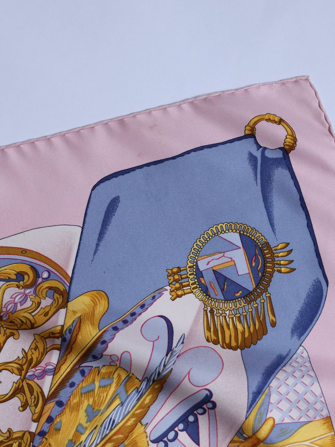 HERMÈS SOLEIL DE SOIE SCARF