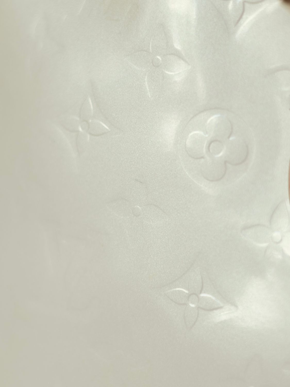 Louis Vuitton Brentwood Ivory Bag