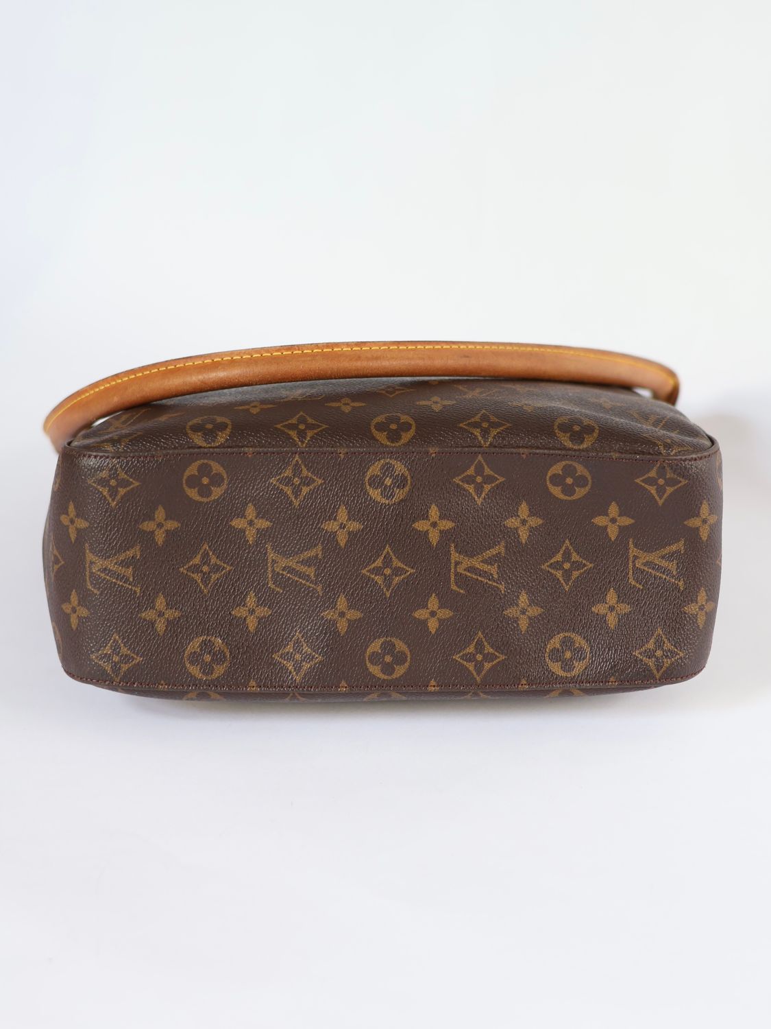 LOUIS VUITTON LOOP SHOULDER BAG