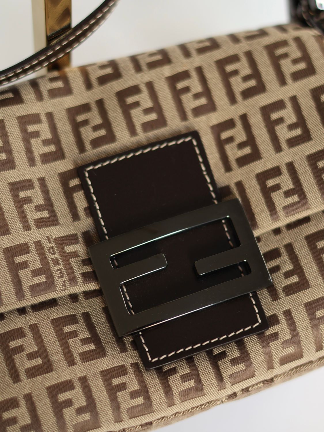 FENDI MINI BAGUETTE BAG