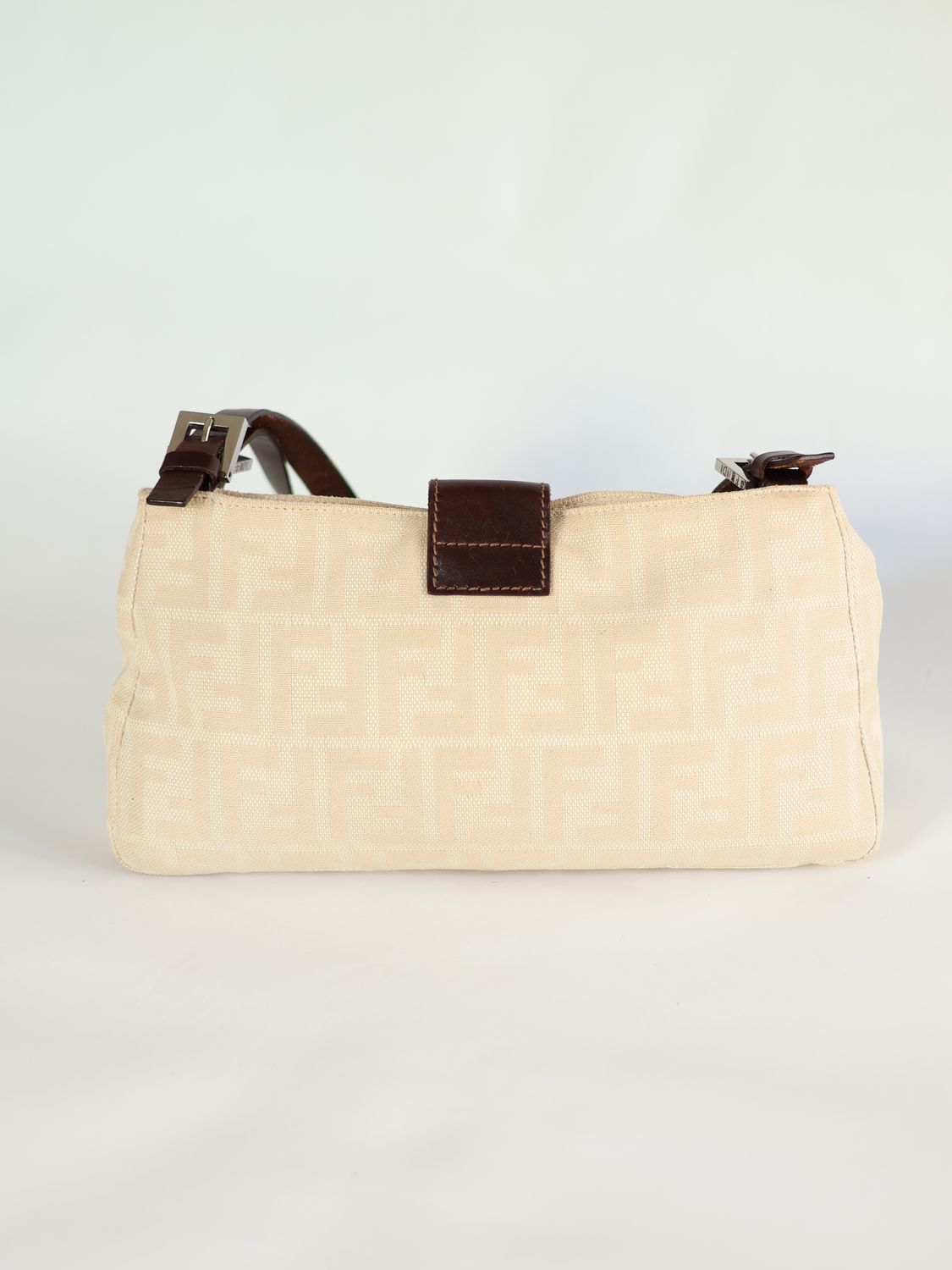 FENDI BAGUETTE SHOULDER BAG