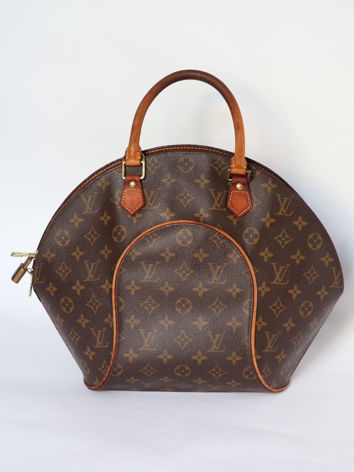LOUIS VUITTON ELLIPSE BAG
