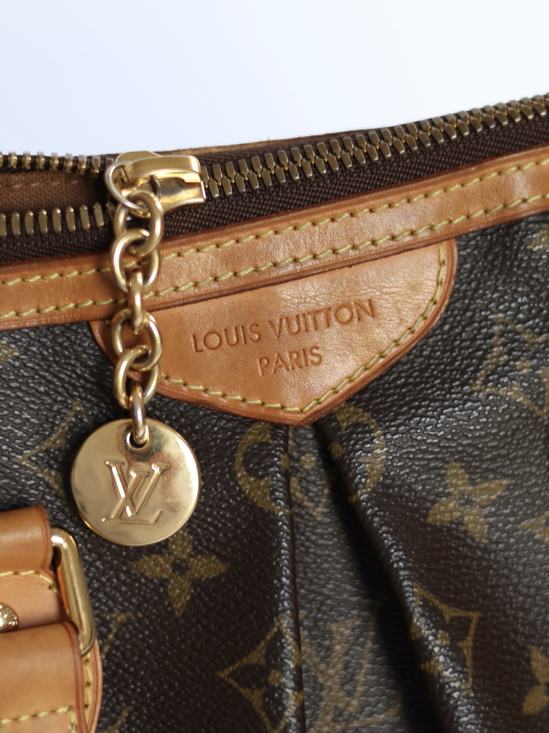 LOUIS VUITTON PALERMO CROSSBODY BAG