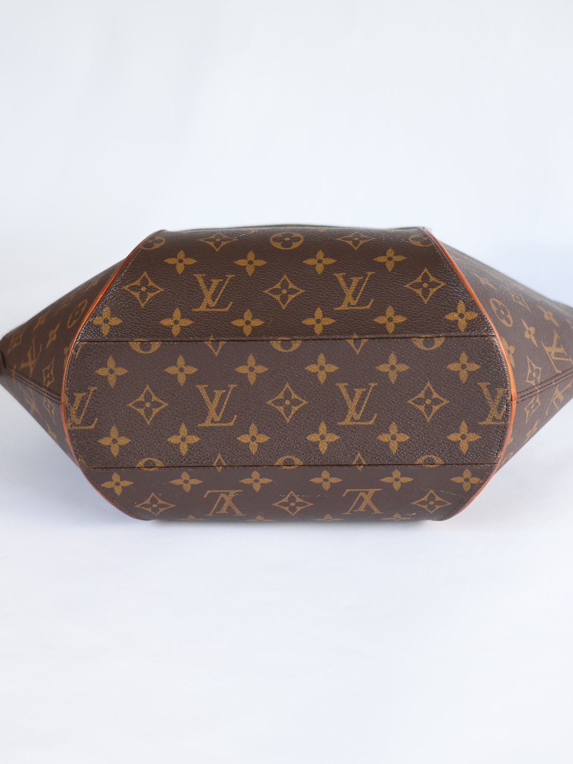 Louis Vuitton Ellipse GM Bag