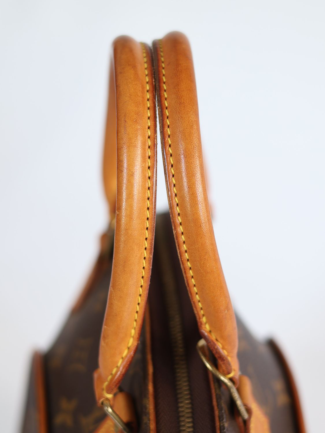 Louis Vuitton Ellipse GM Bag