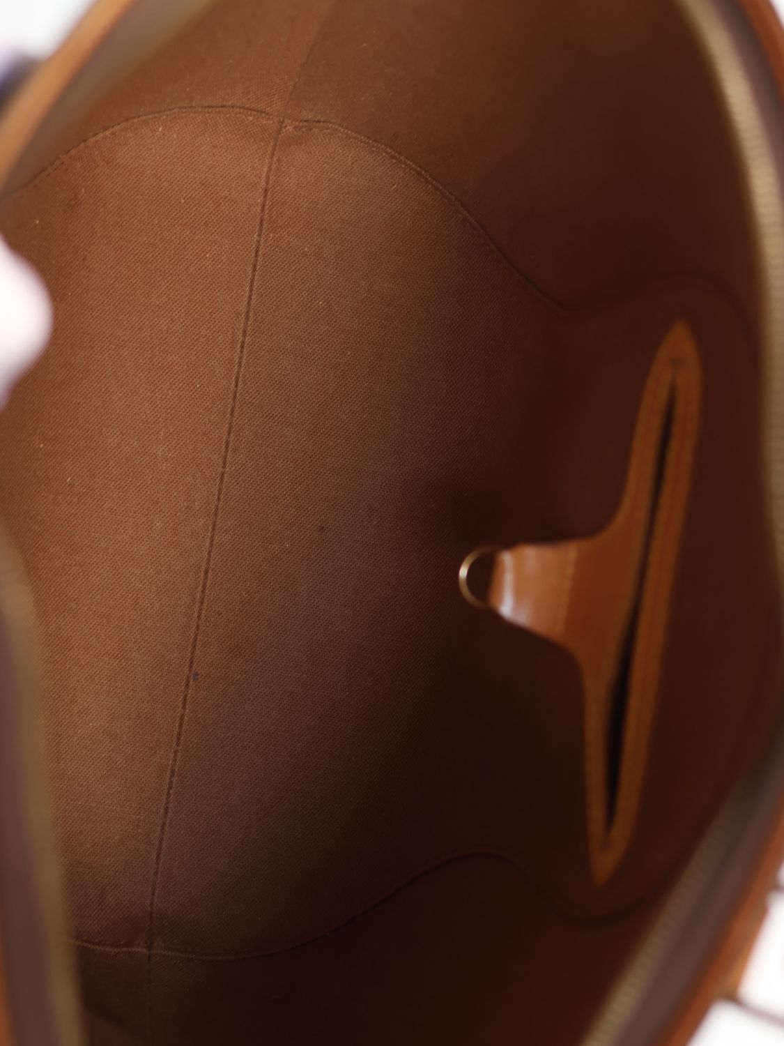 Louis Vuitton Ellipse GM Bag