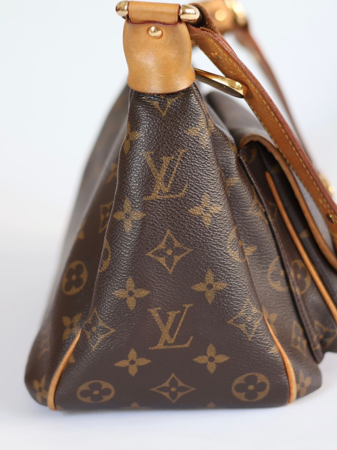 LOUIS VUITTON TIKAL BAG