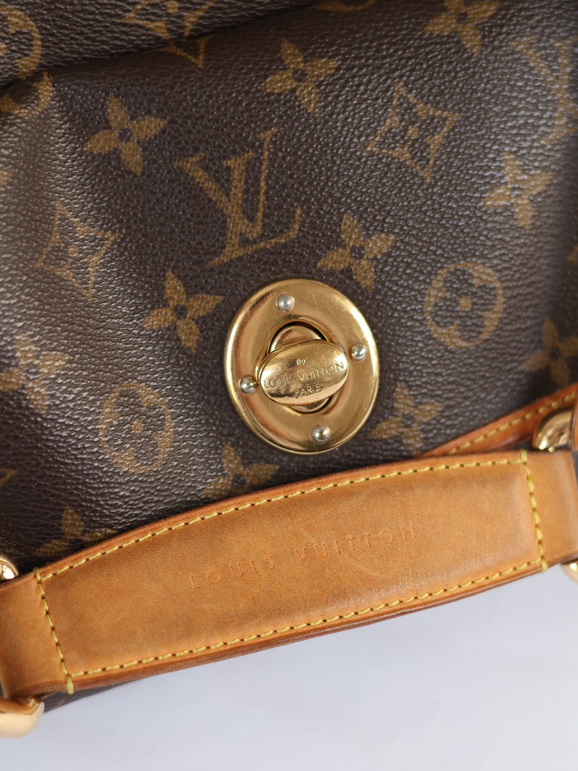 LOUIS VUITTON TIKAL BAG