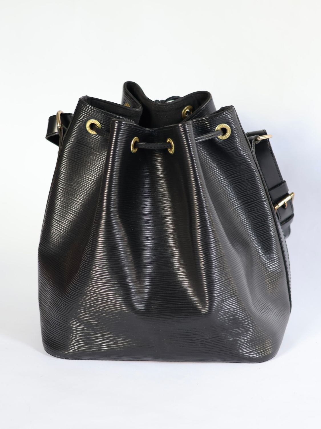 Louis Vuitton Noé Black Bag